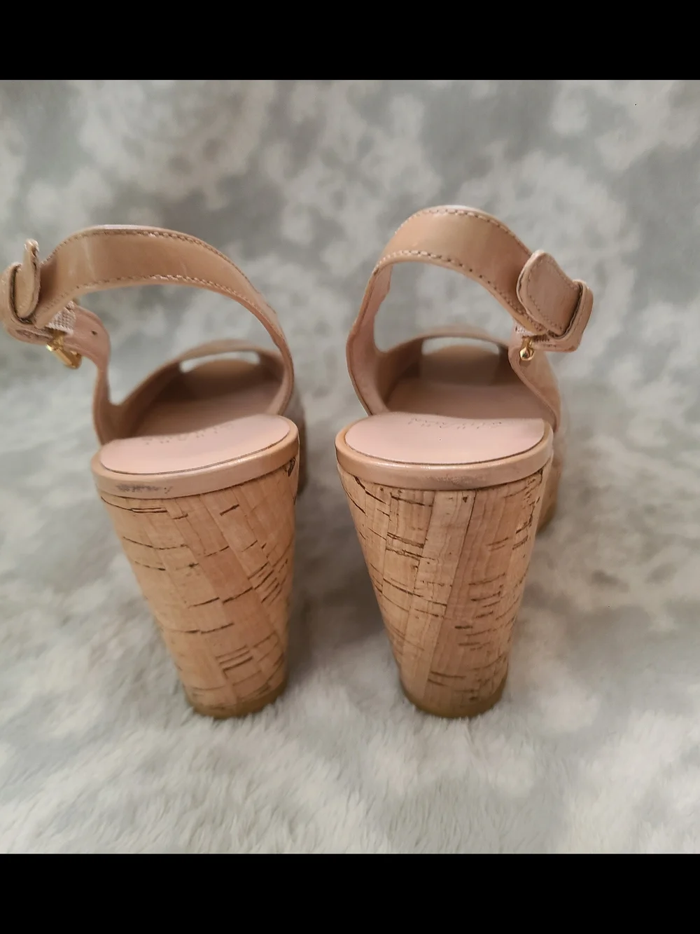 Stuart Weitzman Nude Patent Peep-Toe Cork Wedge Slingback Heels Size 8 - Picture 7 of 12